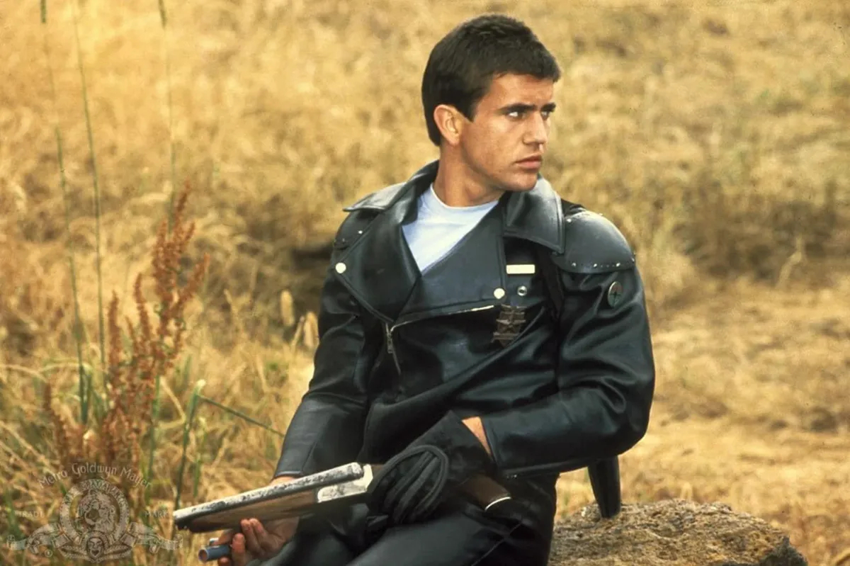 Мел Гибсон в фильме «Безумный Макс». Фото: <a href="http://imdb.com/" rel="noopener noreferrer" title="http://imdb.com/">imdb.com</a>