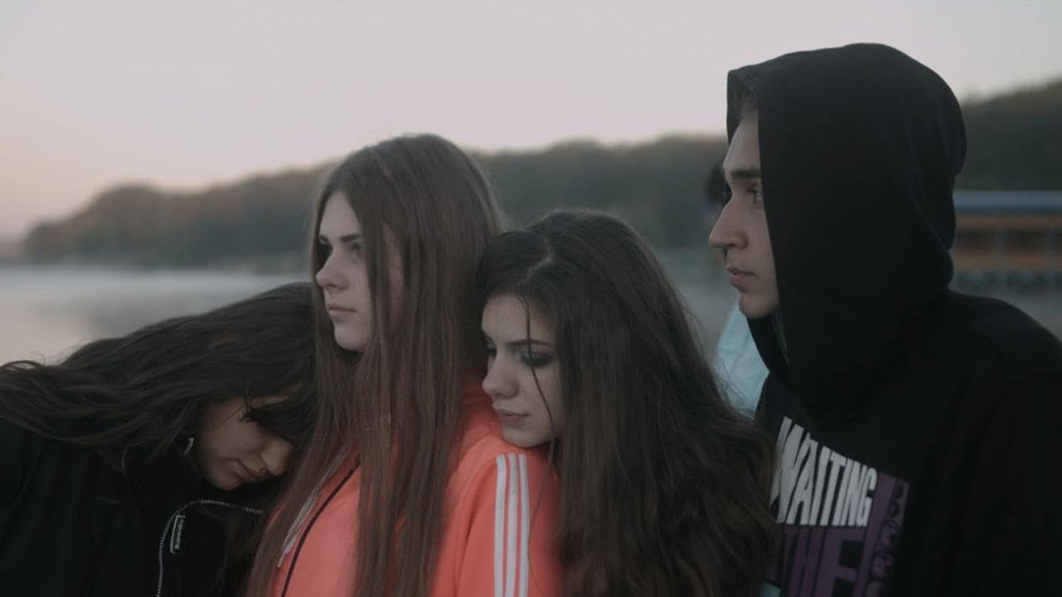 Кадр из фильма «Земля голубая, будто апельсин». Фото: imdb.com