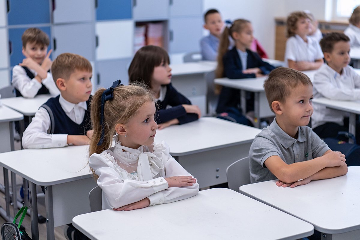 Учащиеся во время урока в новом здании Бауманской инженерной школы №1580 в районе Лефортово. Фото: Владимир Новиков, пресс-служба мэра и правительства Москвы / Агентство «Москва»