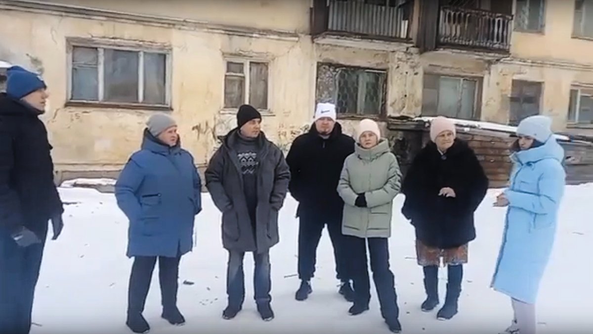 Кадр из видео обращения жильцов дома №3 на Куйбышевской улице в Братске. Фото: «ВКонтакте»