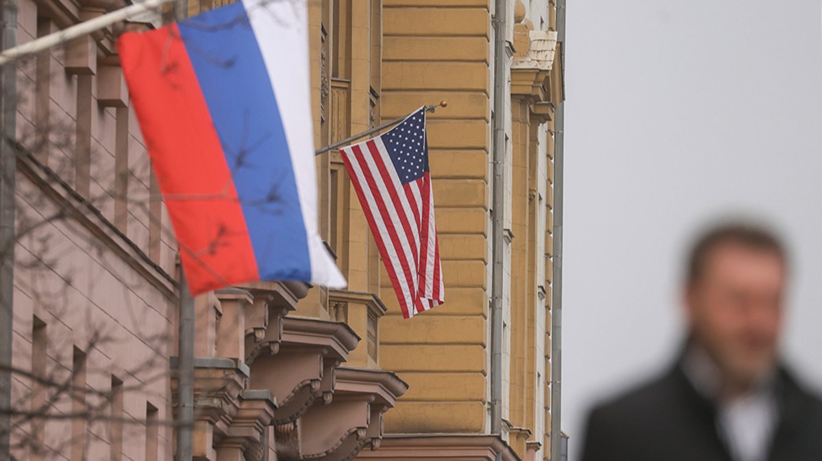 Говорят генерал ФСБ и сенатор