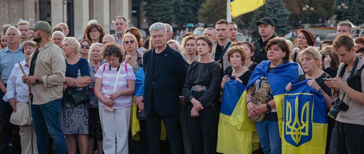 Петр Порошенко на церемонии прощания с Андреем Парубием на Майдане, 1 сентября 2025 года. Фото:  eurosolidarity.org