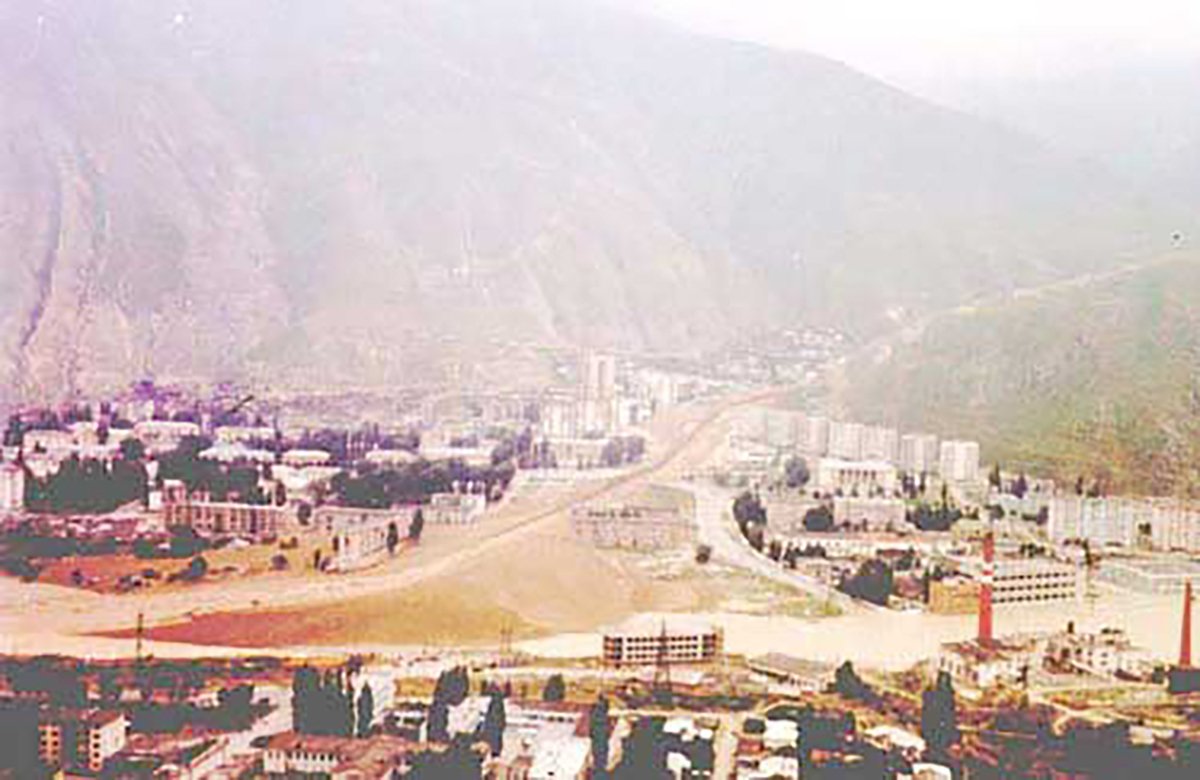 Сход селевого потока на г. Тырныауз, июль 2000 года. Фото: вдпо.рф