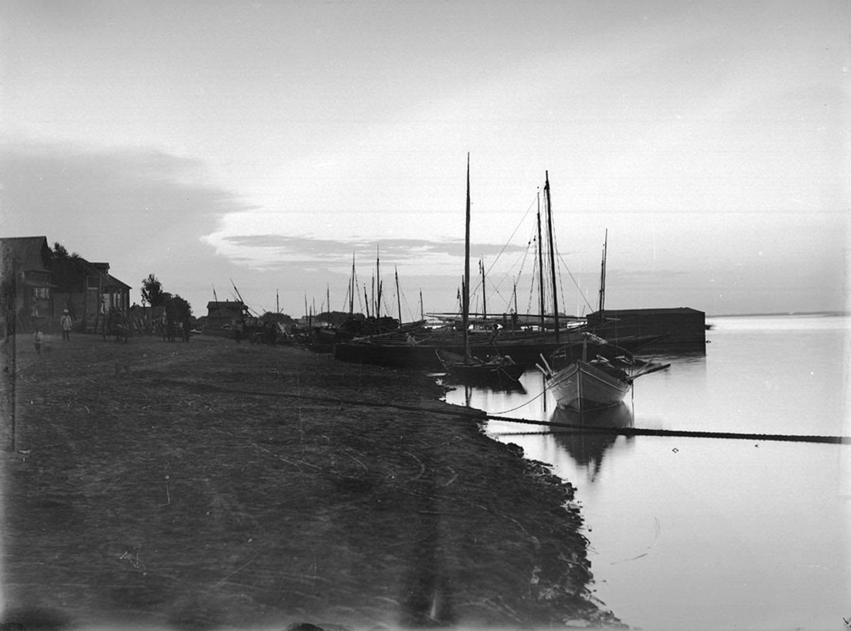 Пристань Чёрного Яра, 1894 год. Фото:  Wikimedia